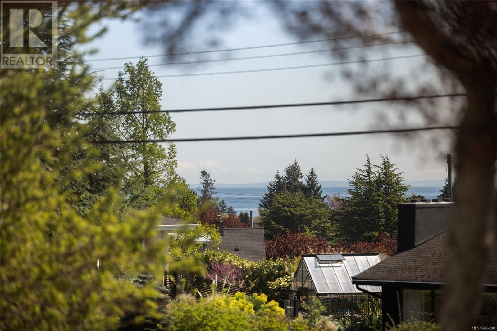  2176 Lansdowne Road, Oak Bay