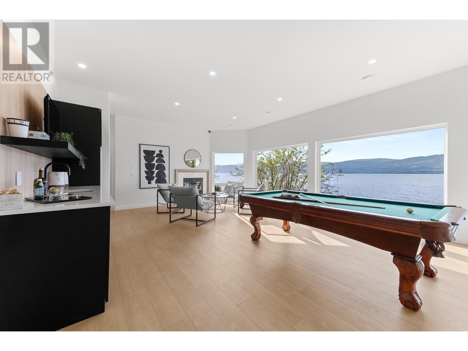  5538 Lakeshore Road, Kelowna