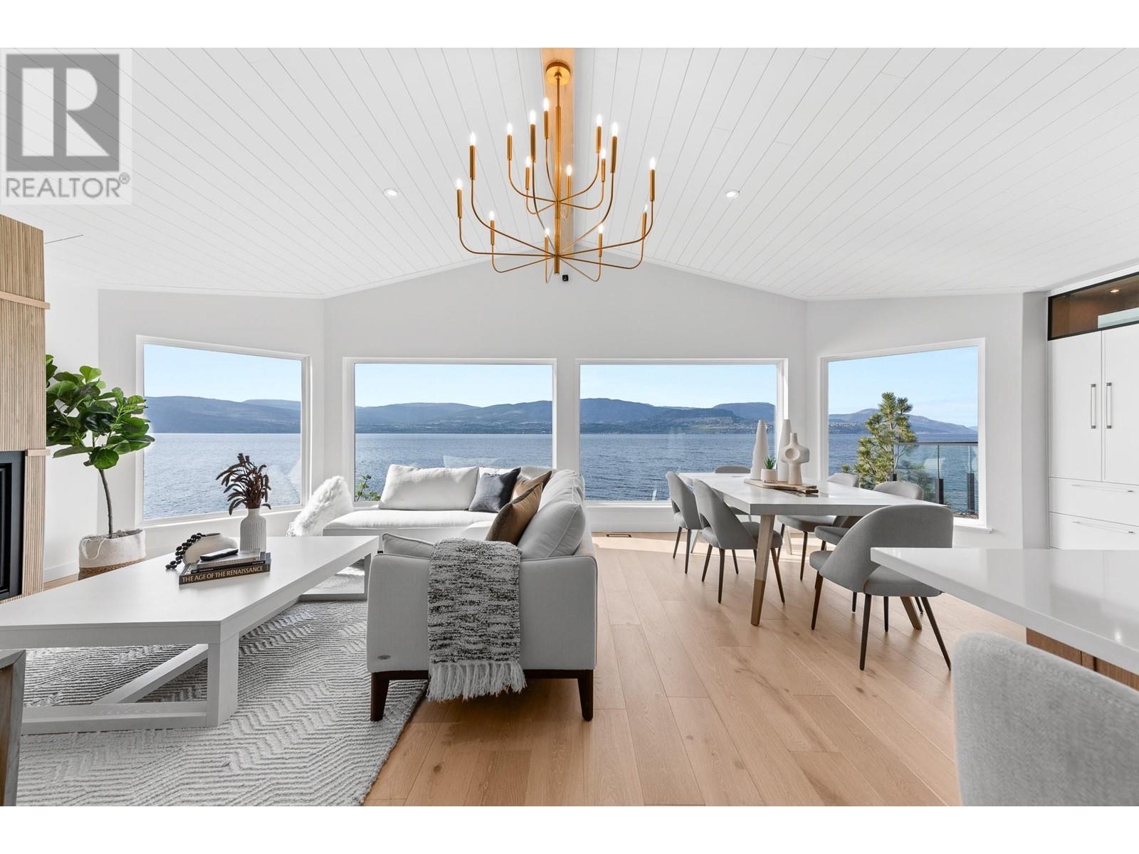  5538 Lakeshore Road, Kelowna