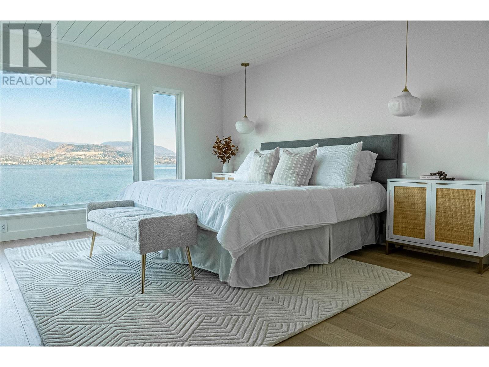  5538 Lakeshore Road, Kelowna