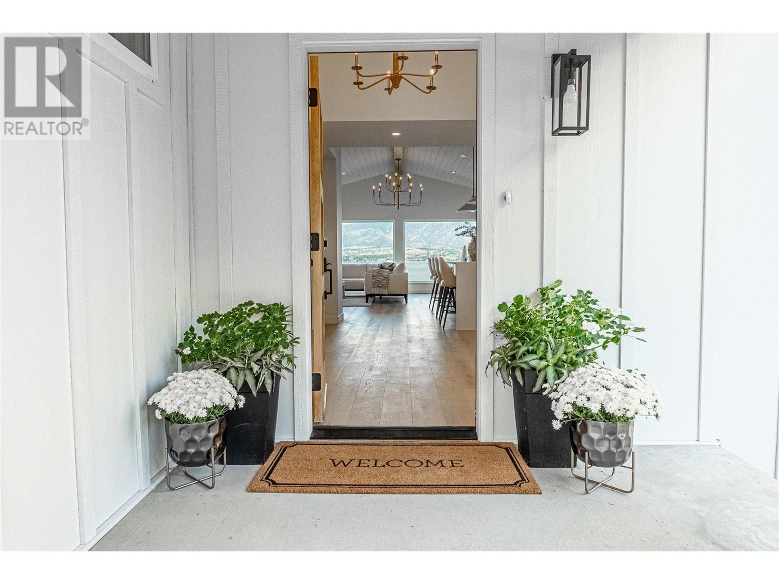  5538 Lakeshore Road, Kelowna