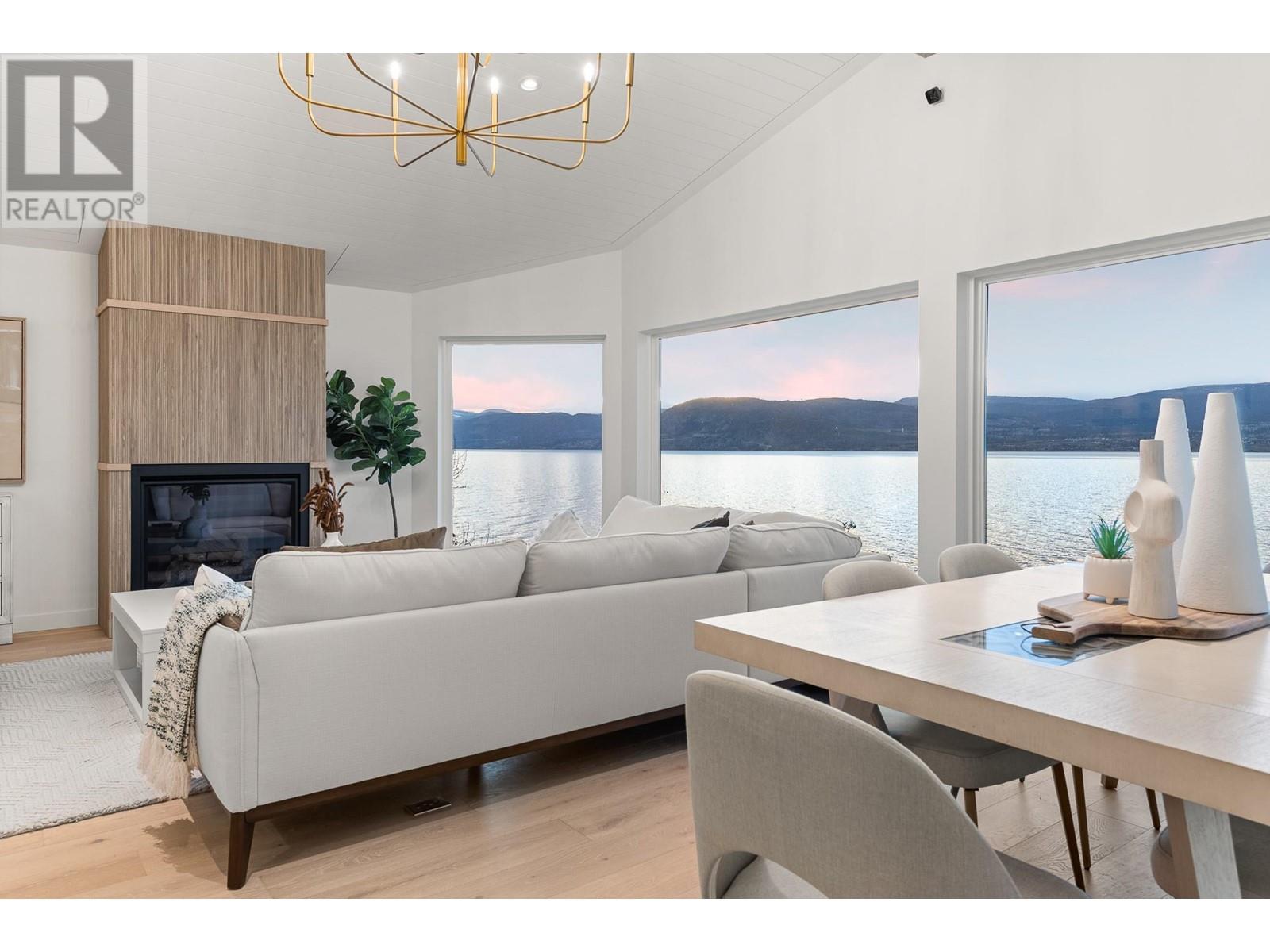  5538 Lakeshore Road, Kelowna