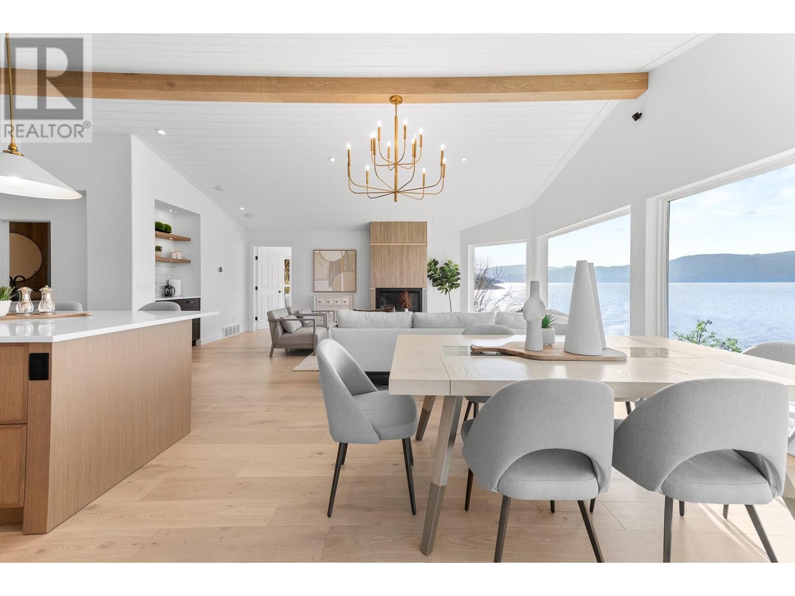  5538 Lakeshore Road, Kelowna