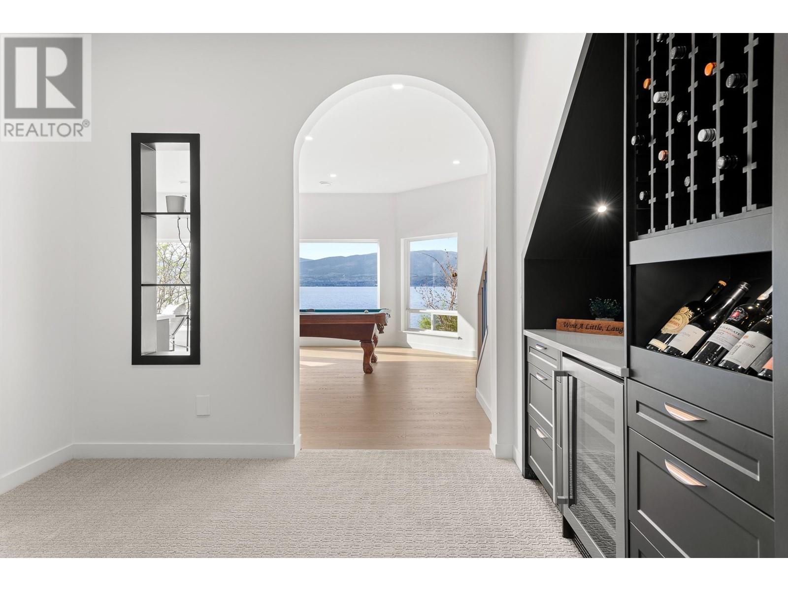  5538 Lakeshore Road, Kelowna