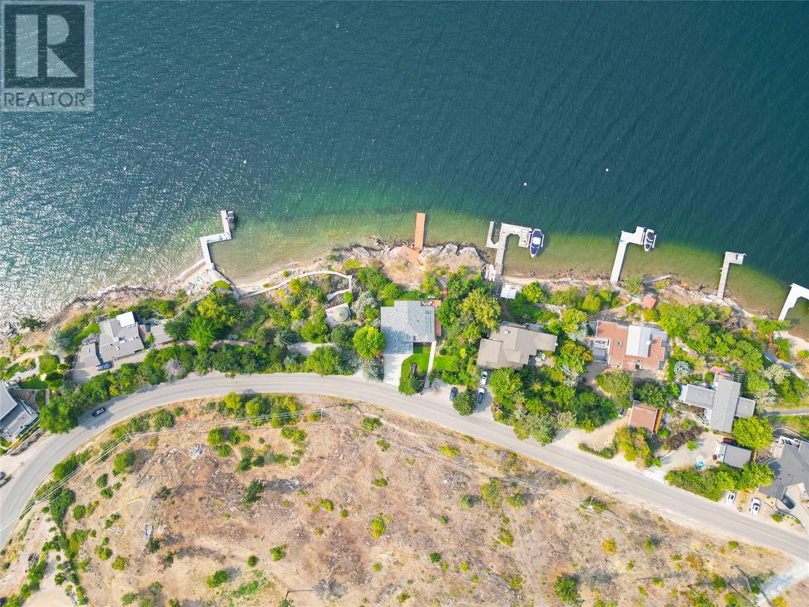  5538 Lakeshore Road, Kelowna