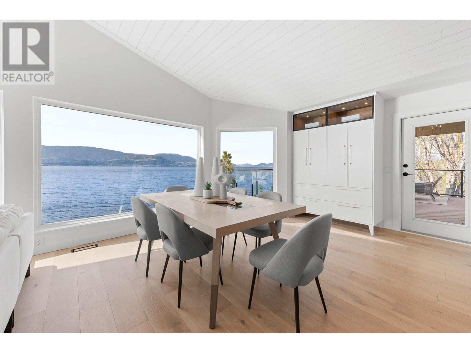  5538 Lakeshore Road, Kelowna