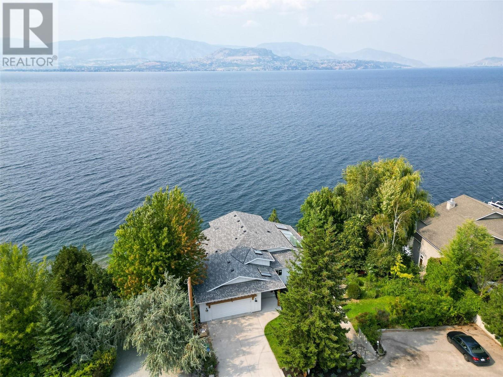  5538 Lakeshore Road, Kelowna