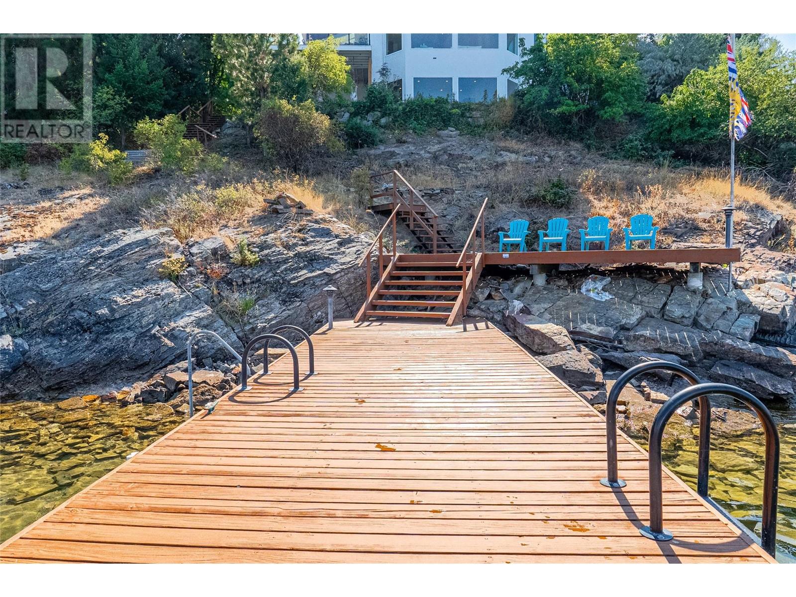  5538 Lakeshore Road, Kelowna
