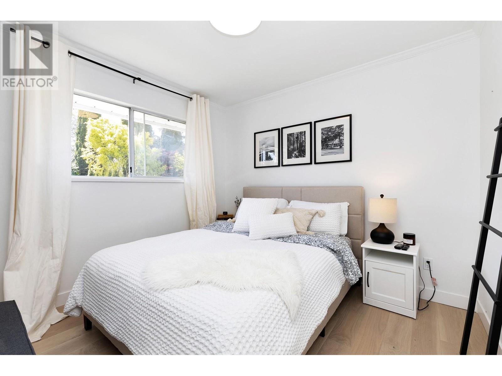 12028 CHESTNUT CRESCENT, Pitt Meadows real estate listing R2994037