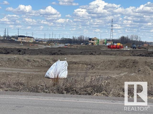 Photo 6 of 2103 Ellerslie Rd Sw, Edmonton AB
