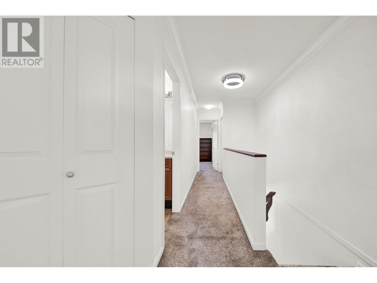 25 1010 EWEN AVENUE, New Westminster