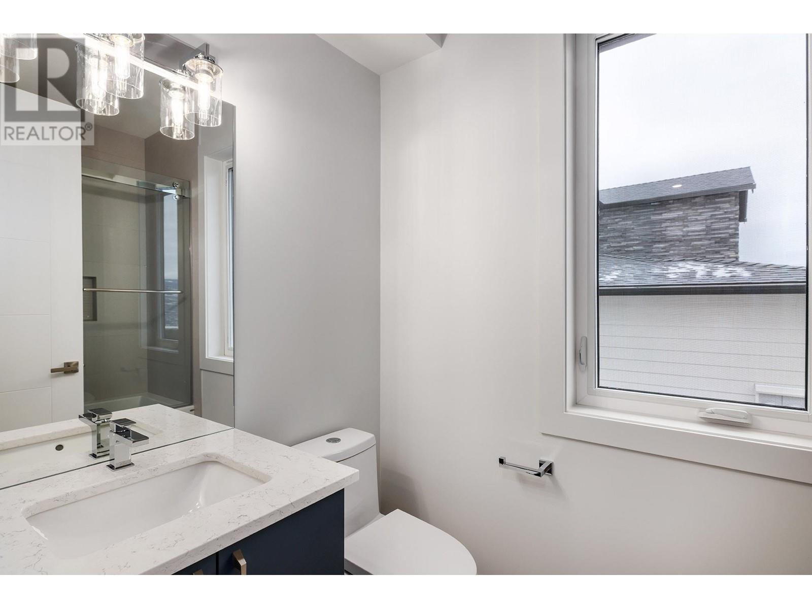  789 Carleton Street, Kelowna