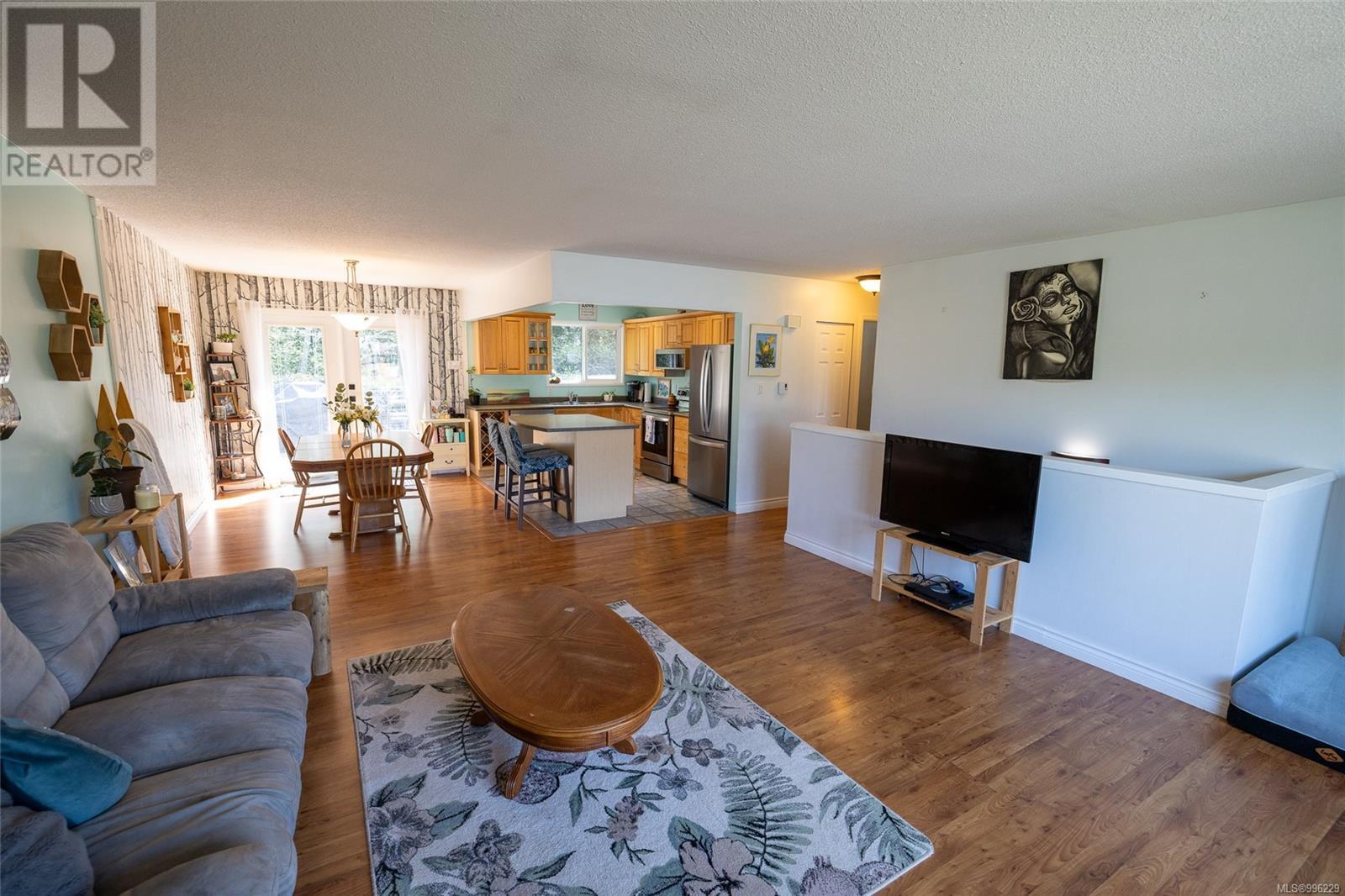 7500 Cadwallader Cres, Port Hardy