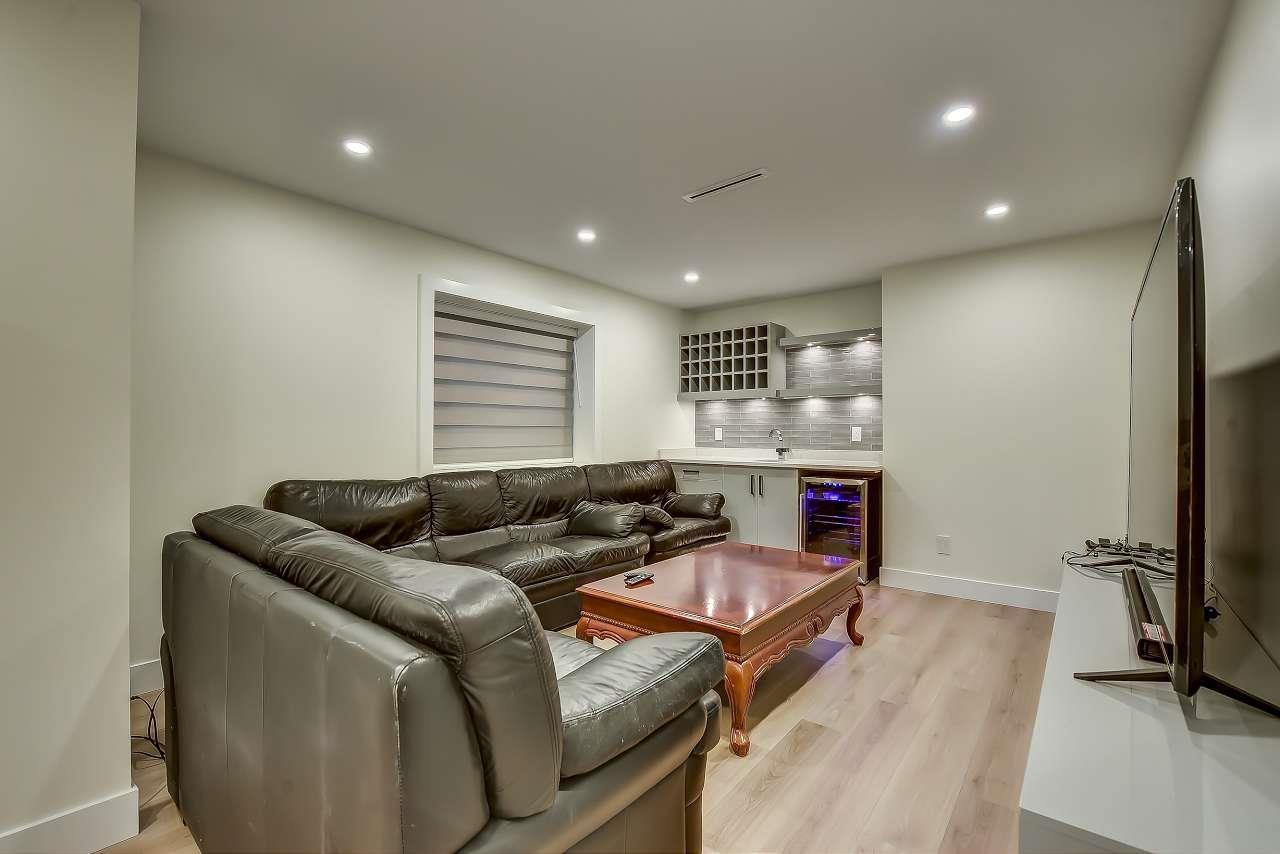 19805 32 AVENUE, Langley real estate listing R2946500
