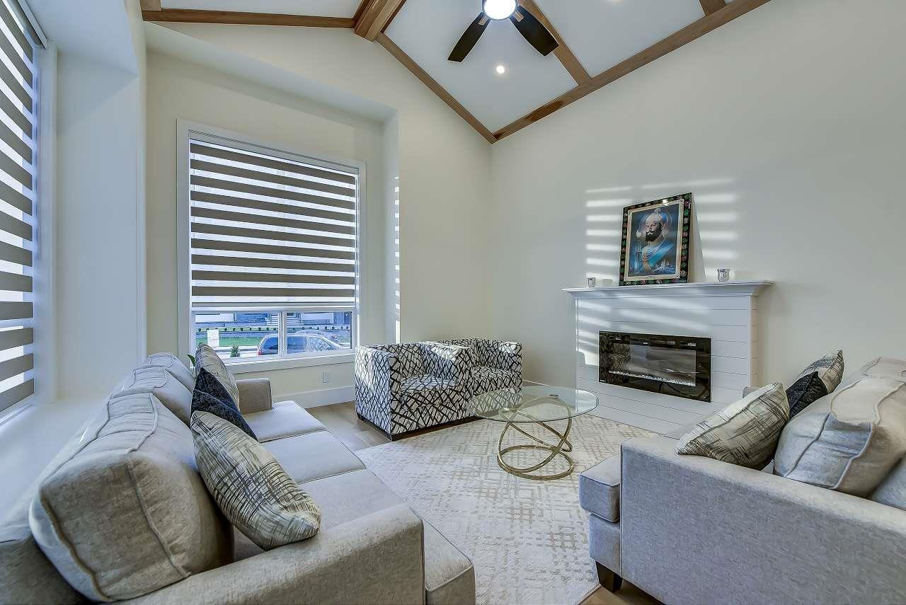 19805 32 AVENUE, Langley real estate listing R2946500