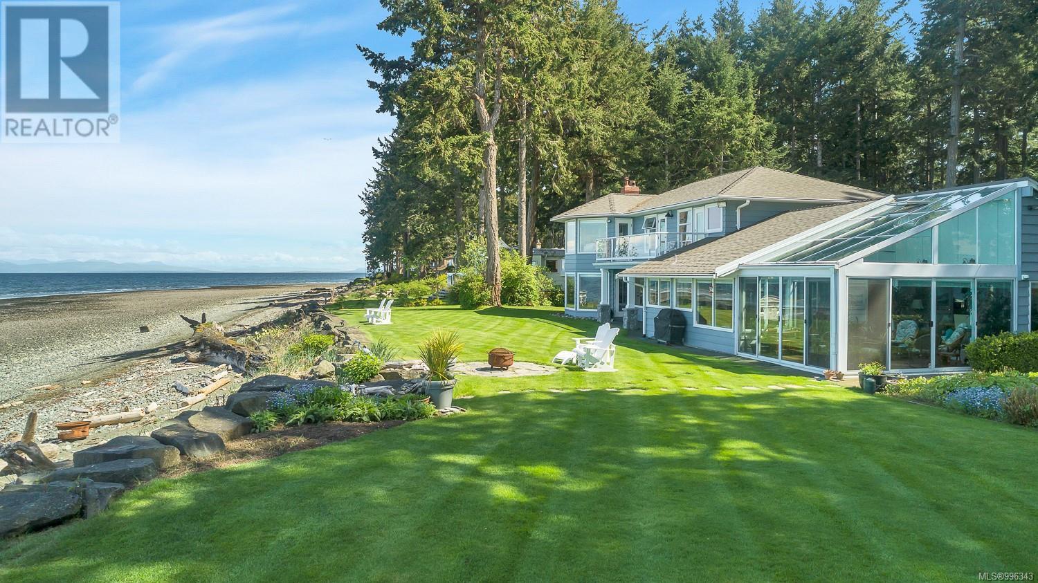 2314 Oyster Garden Rd, Campbell River