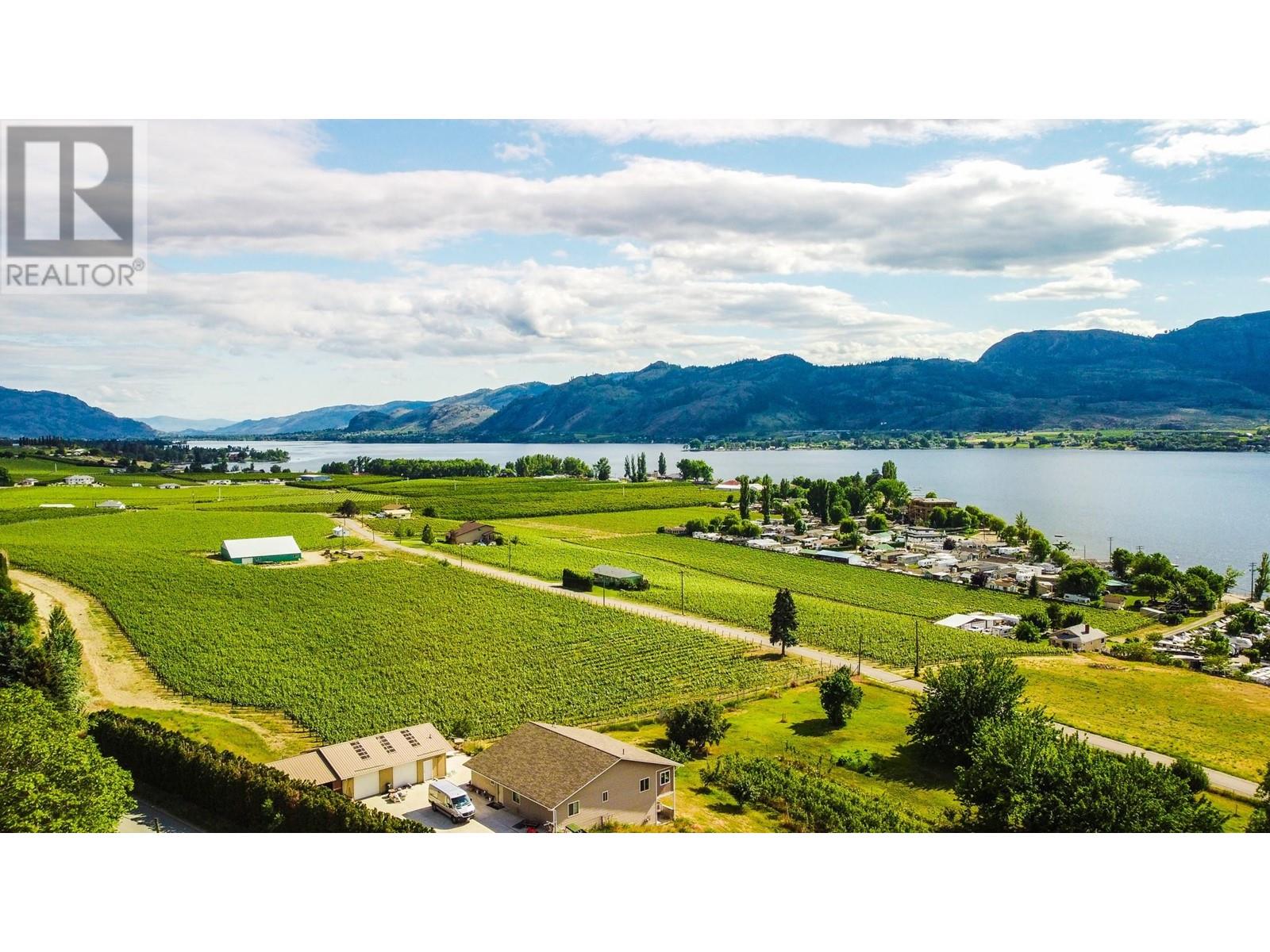 3603 37th Street, Osoyoos