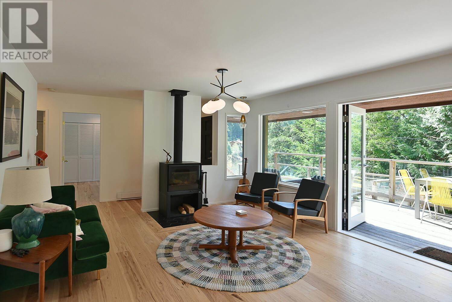 13248 PORTERS ROAD, Madeira Park
