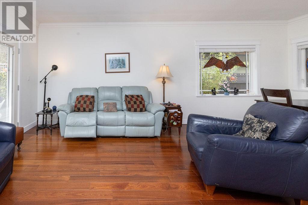 756 GERUSSI LANE, Gibsons