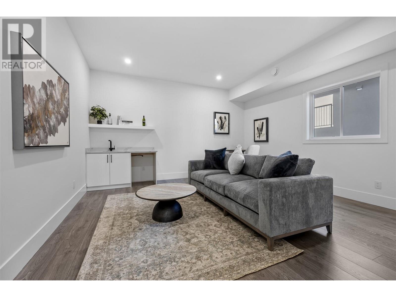  2798 Canyon Crest Drive, West Kelowna