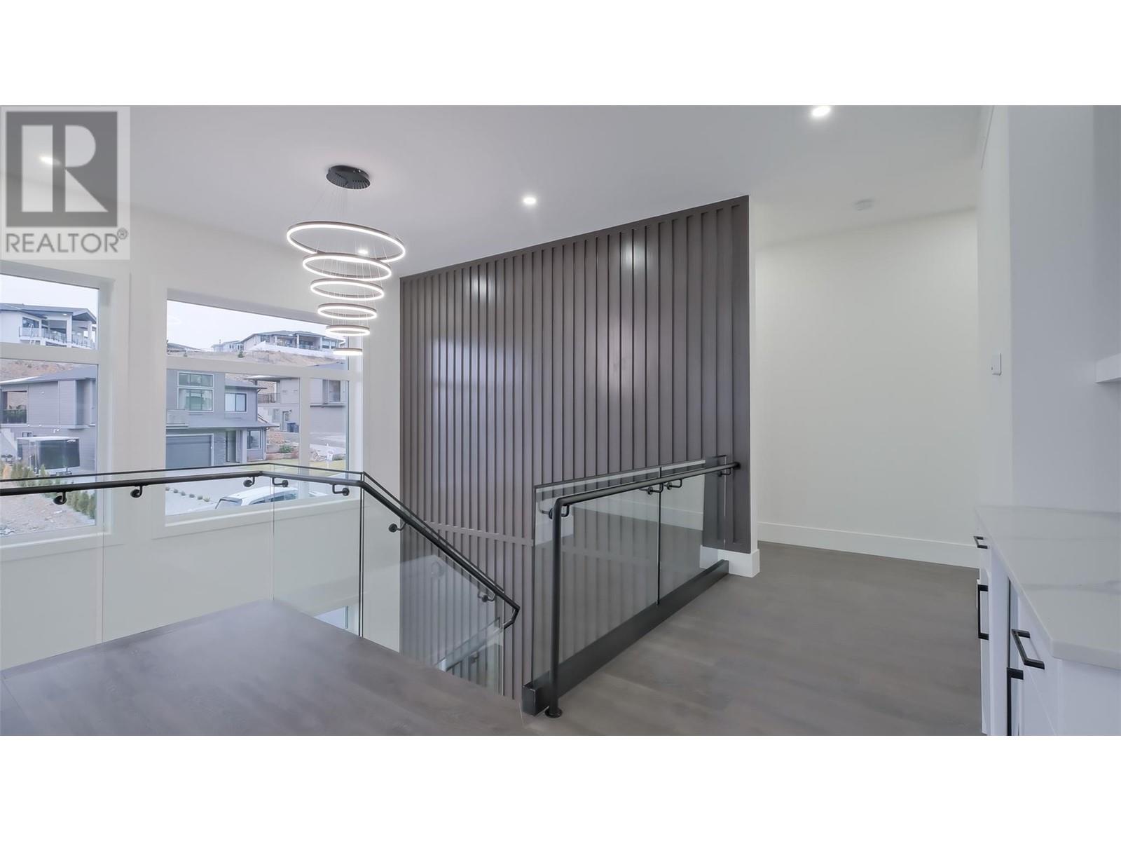  2798 Canyon Crest Drive, West Kelowna