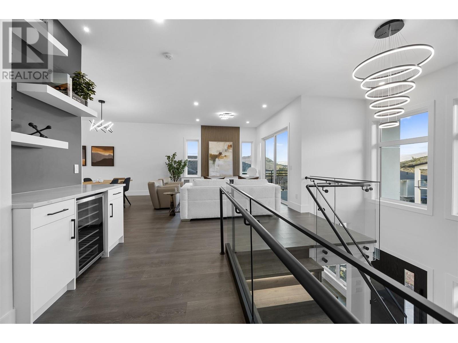  2798 Canyon Crest Drive, West Kelowna
