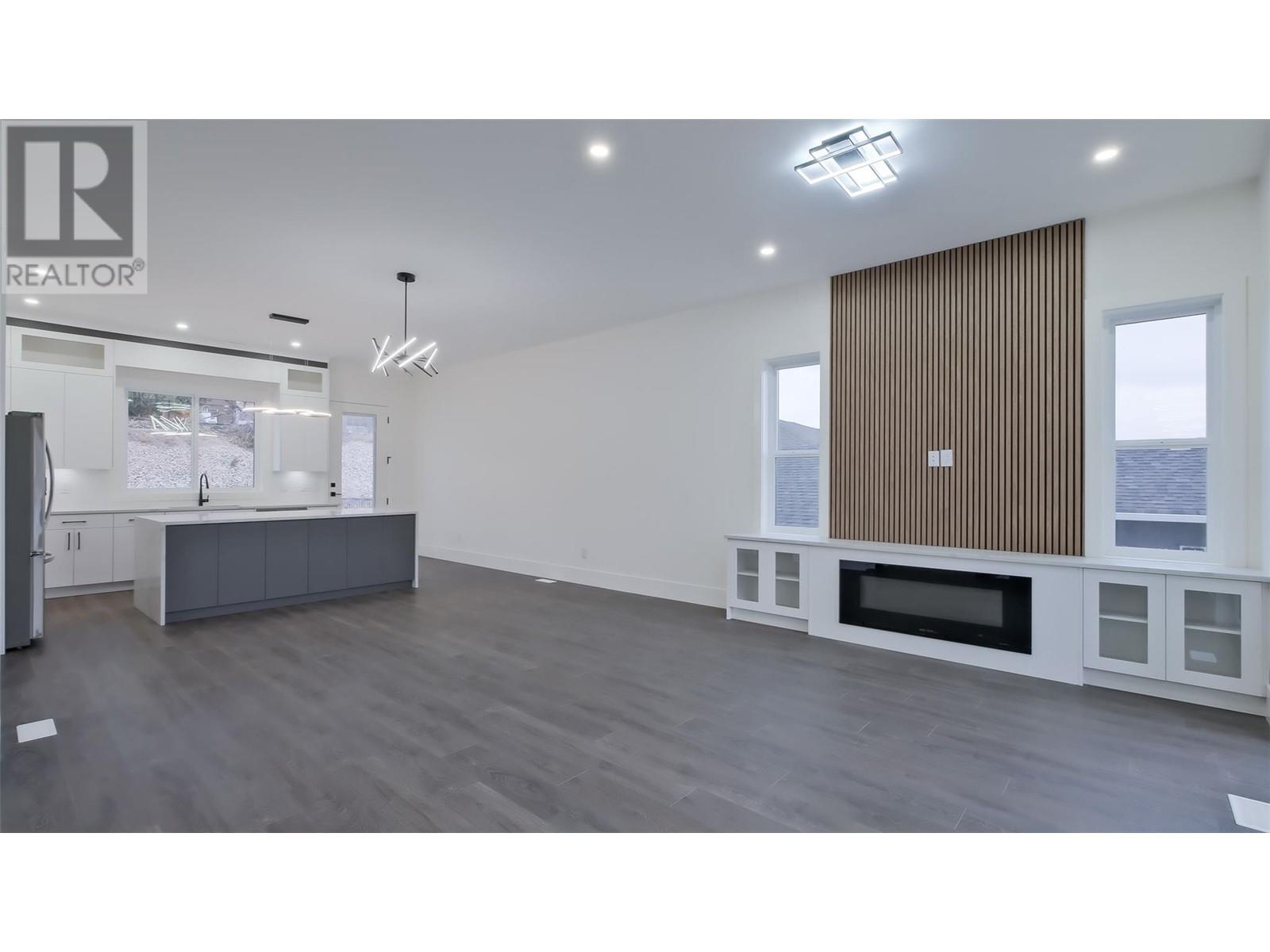  2798 Canyon Crest Drive, West Kelowna