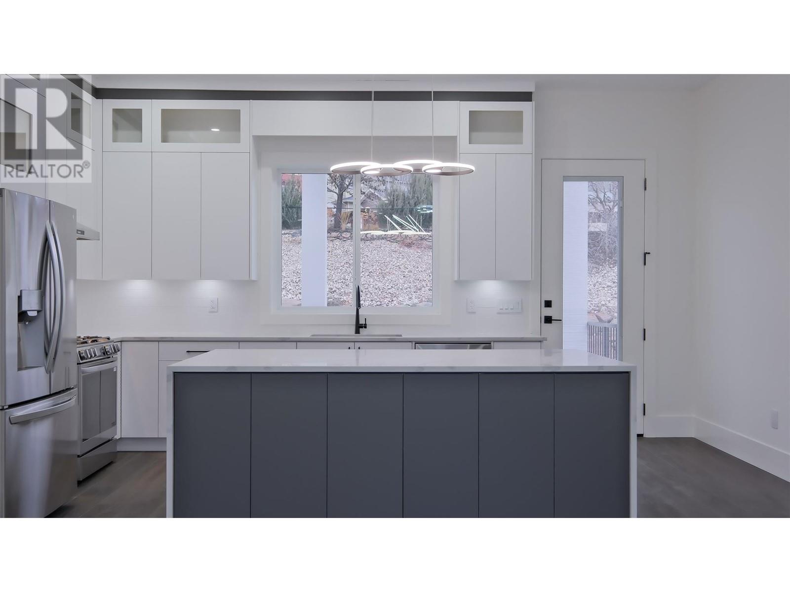  2798 Canyon Crest Drive, West Kelowna