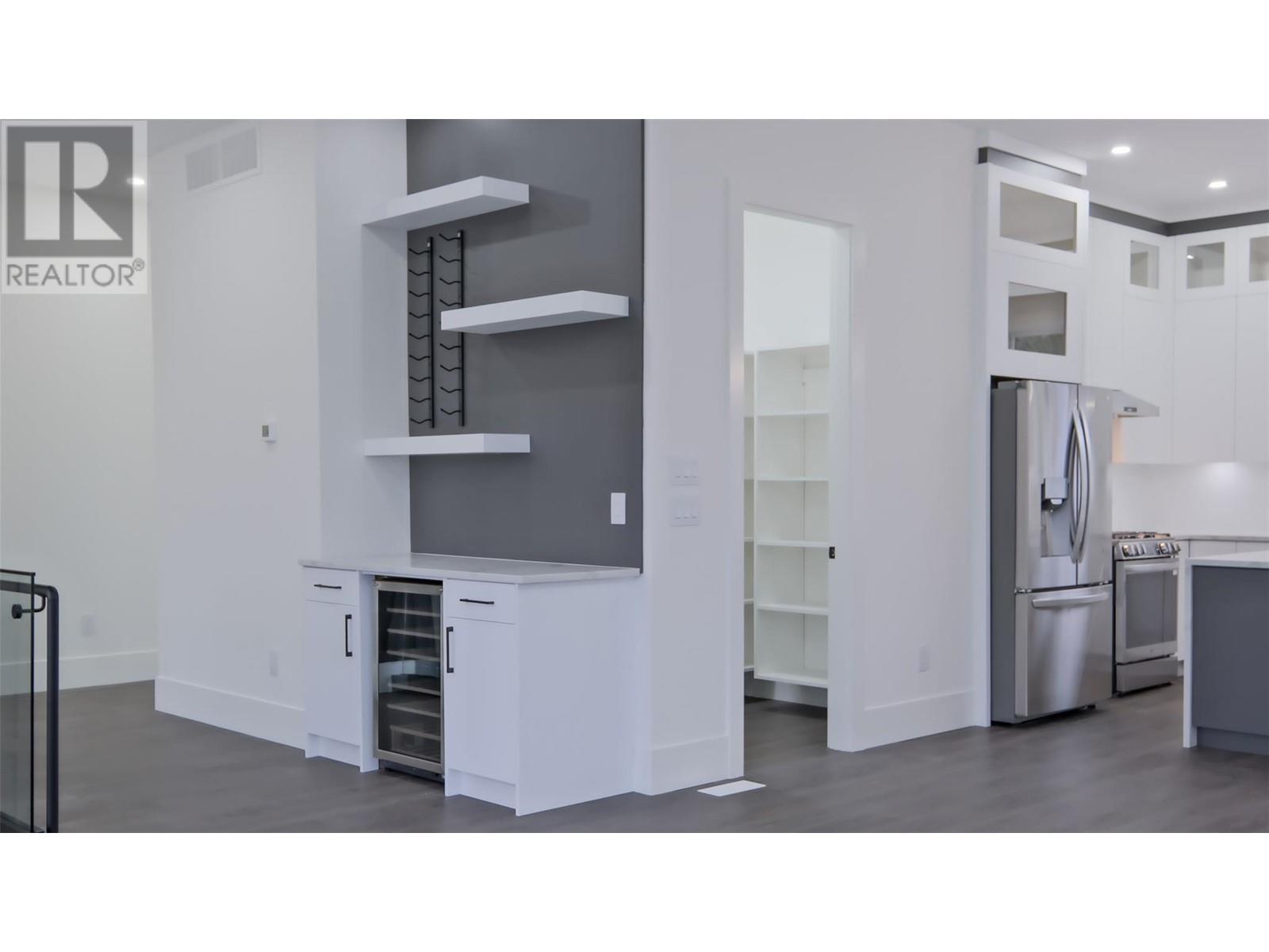  2798 Canyon Crest Drive, West Kelowna