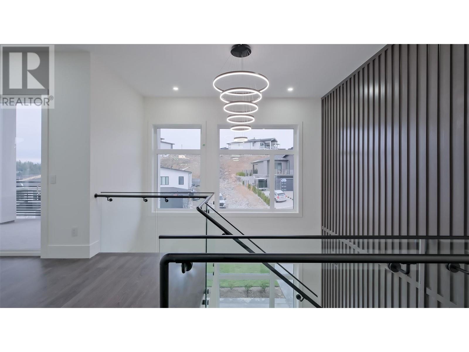  2798 Canyon Crest Drive, West Kelowna