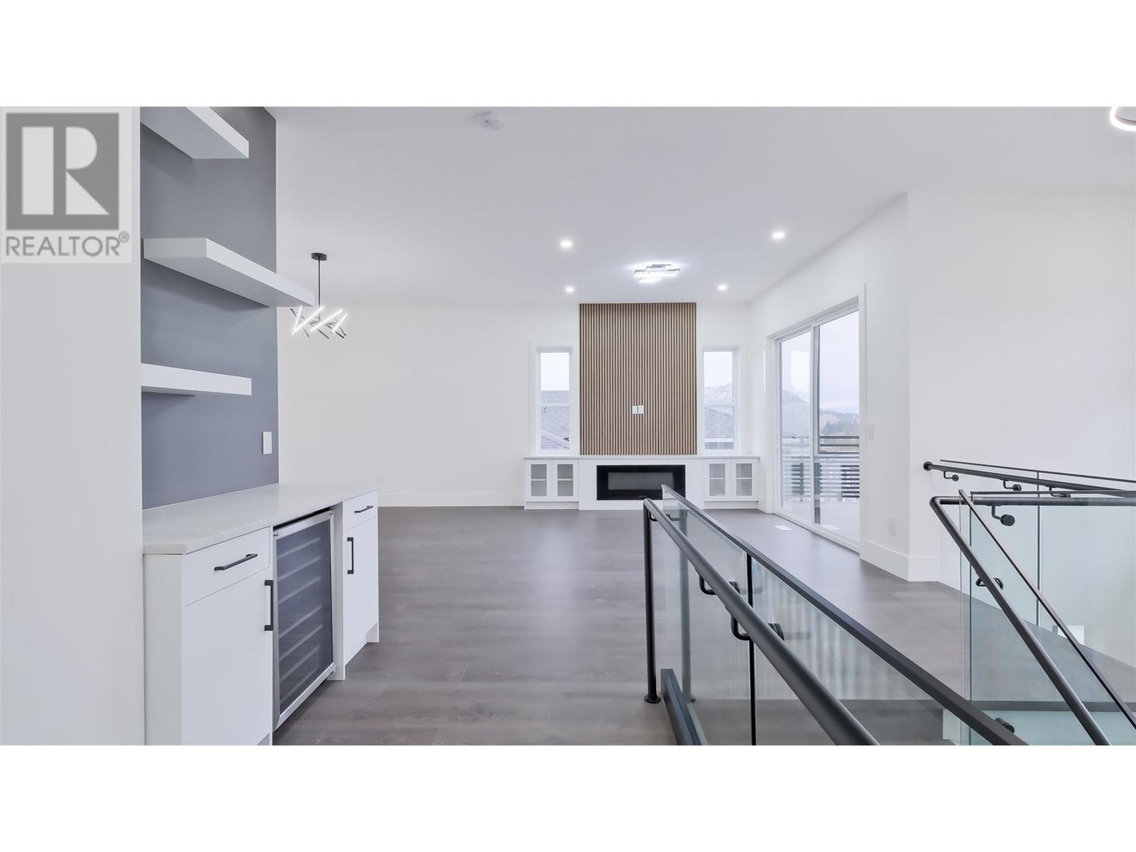  2798 Canyon Crest Drive, West Kelowna