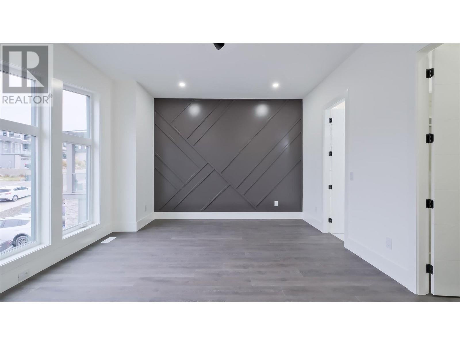  2798 Canyon Crest Drive, West Kelowna