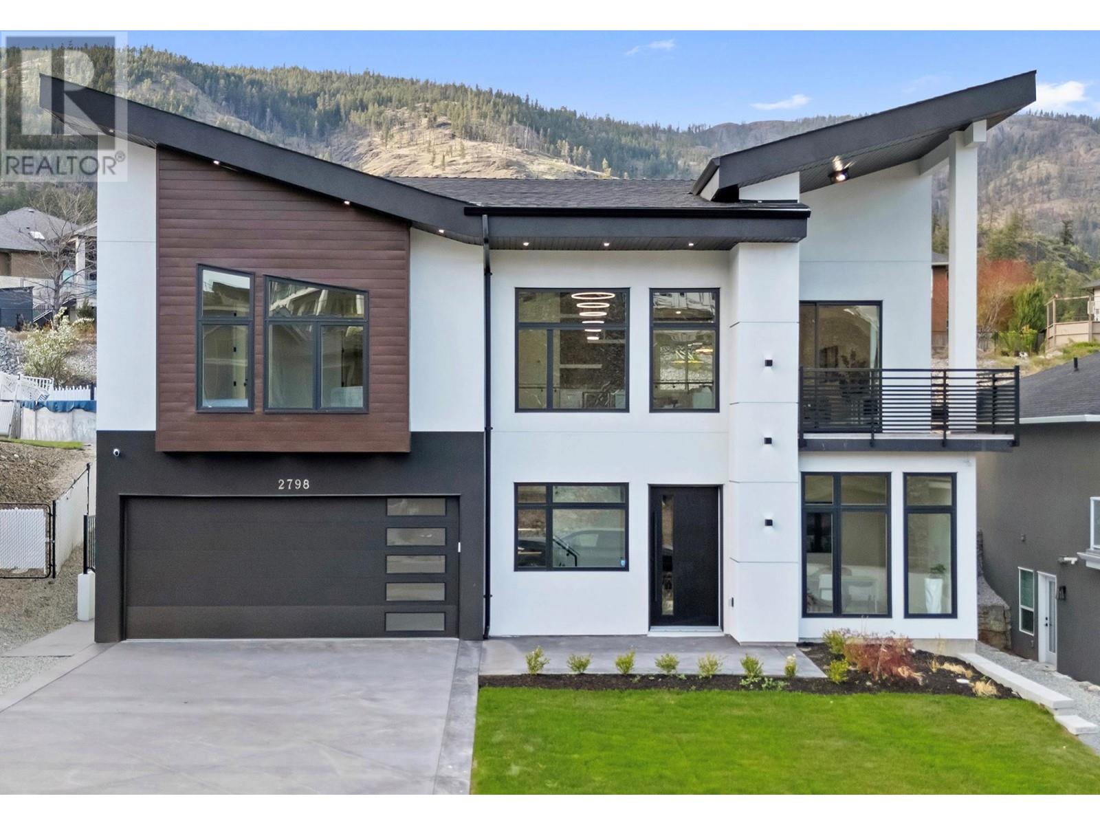 2798 Canyon Crest Drive, West Kelowna