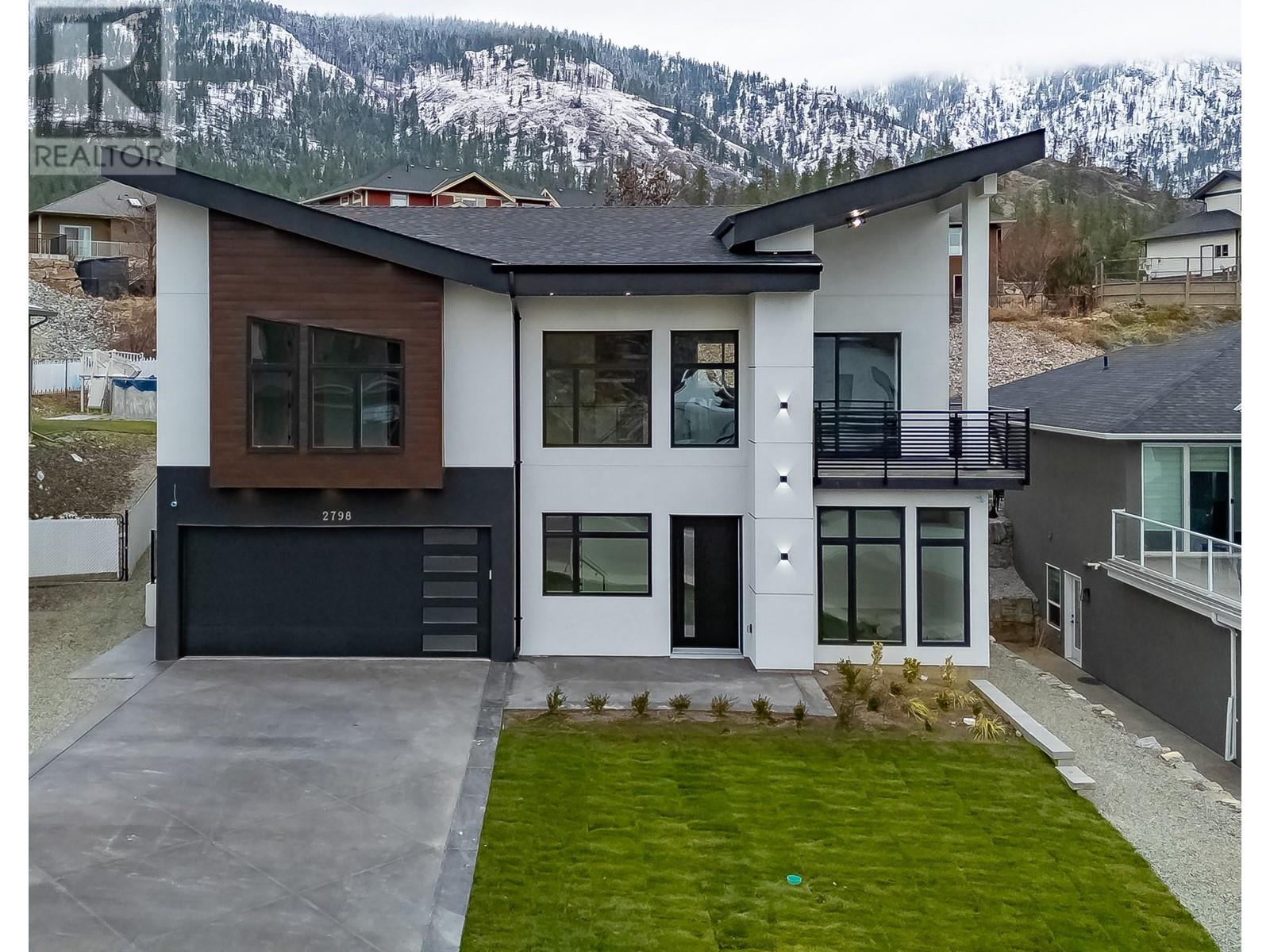  2798 Canyon Crest Drive, West Kelowna