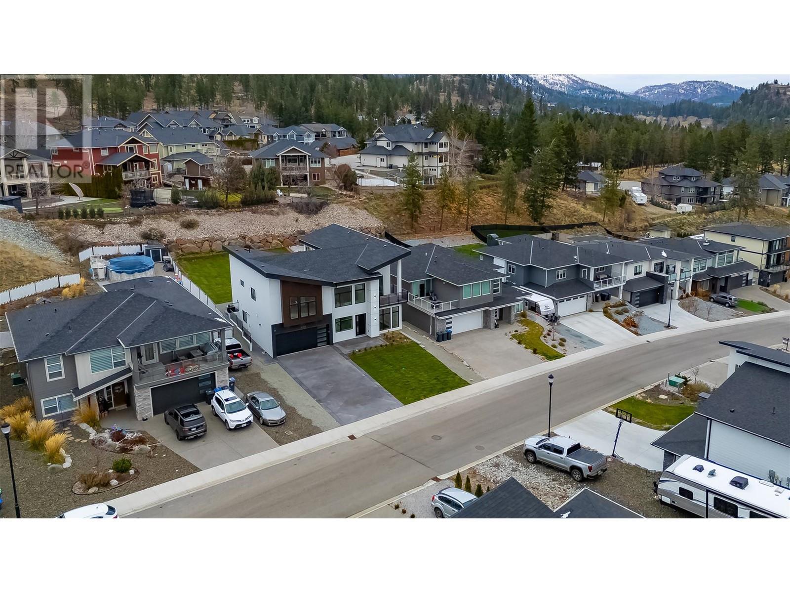  2798 Canyon Crest Drive, West Kelowna