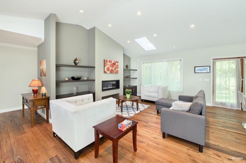 13671 16 AVENUE, Surrey