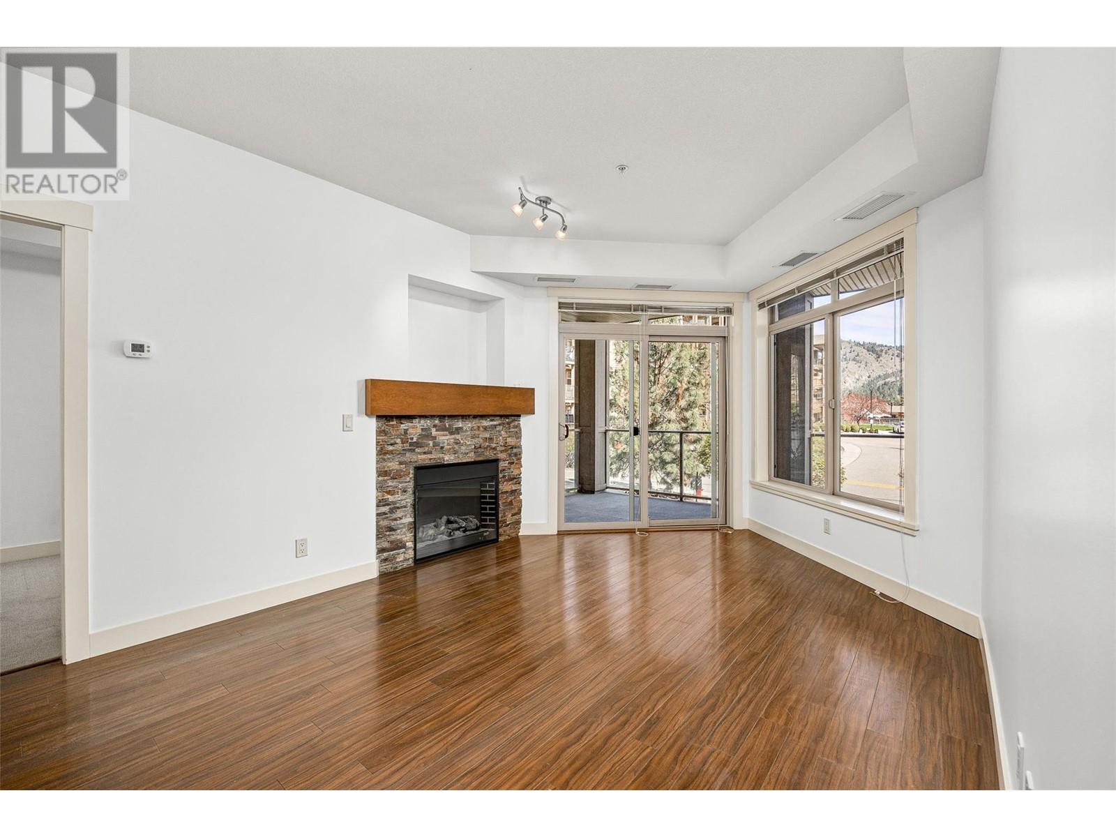 215 3533 Carrington Road, West Kelowna