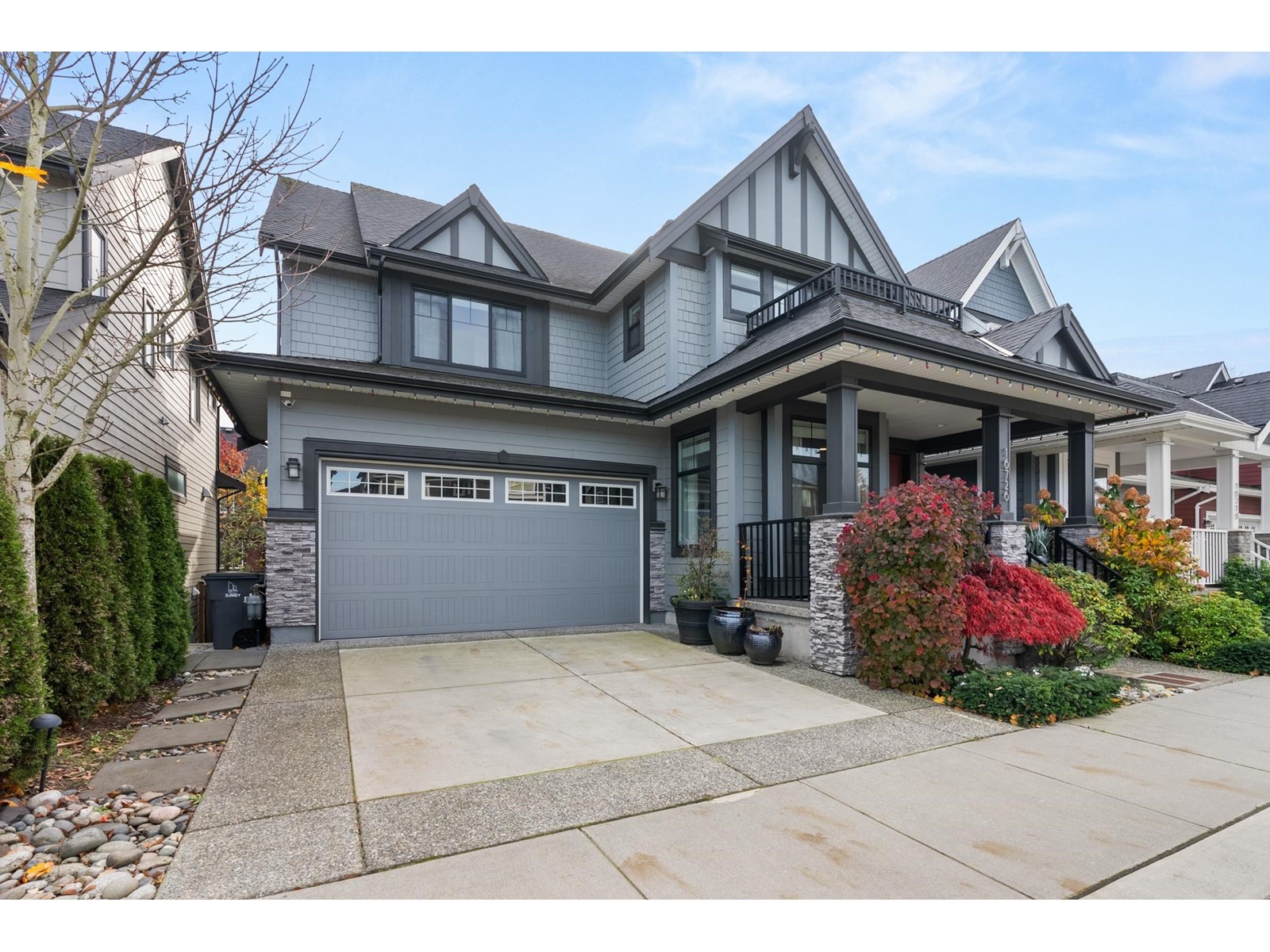Photo 2 of 16726 18 Avenue, Surrey BC