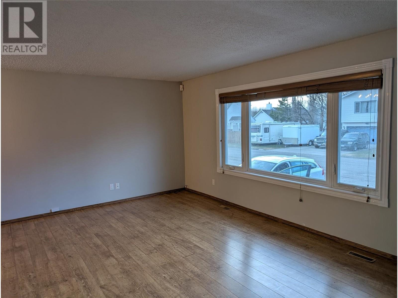 1833 Aspen Drive, Dawson Creek