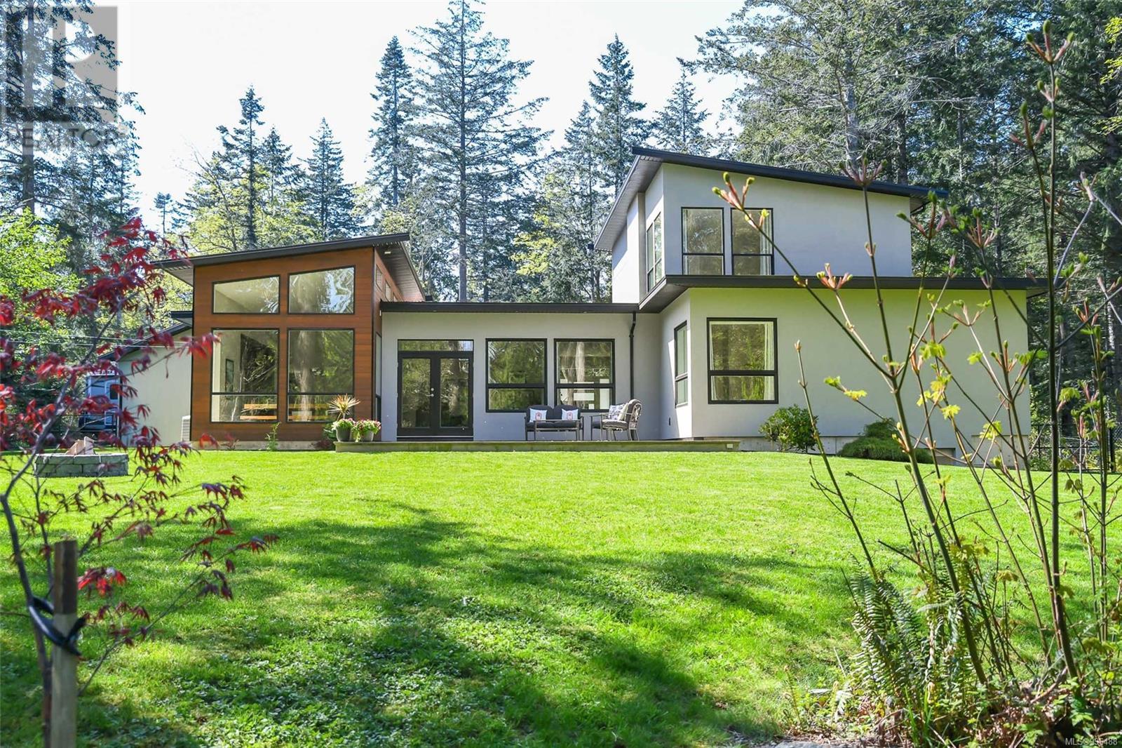2280/2286 Sea Lion Way, Courtenay