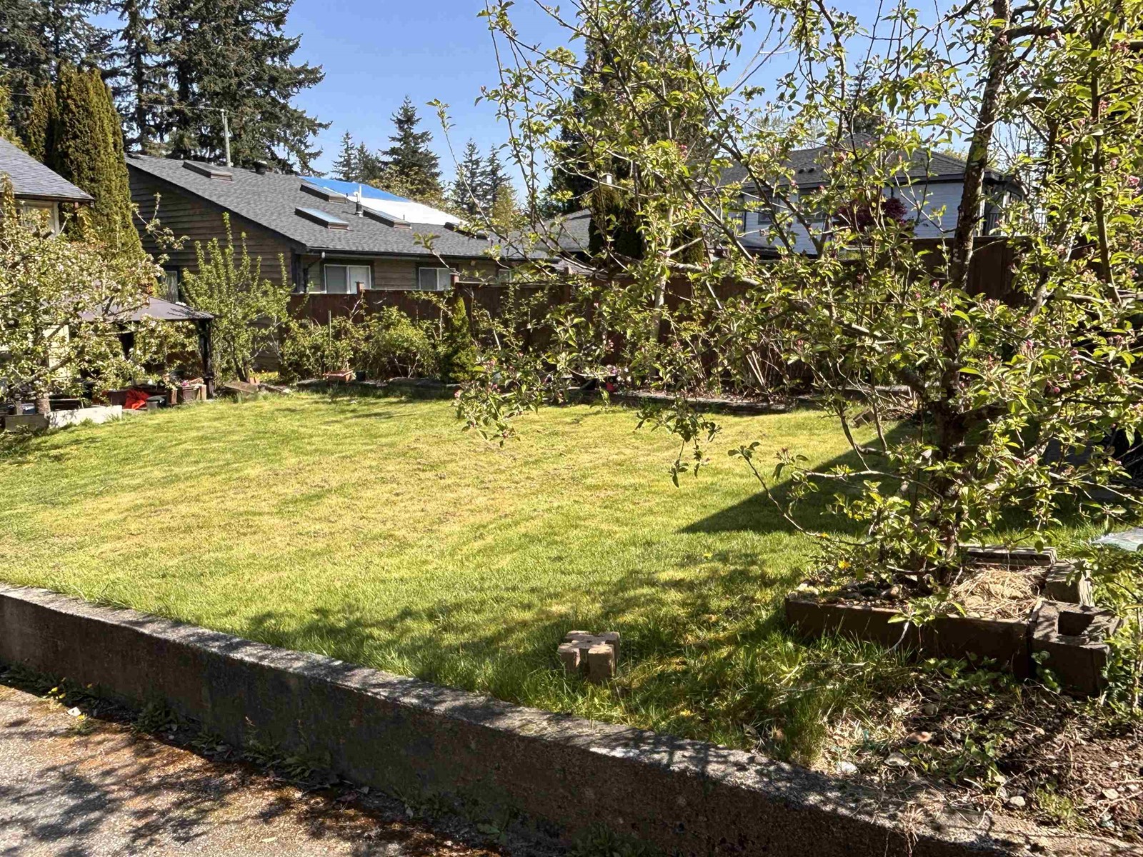 Photo 2 of 14084 114th Avenue, Surrey BC
