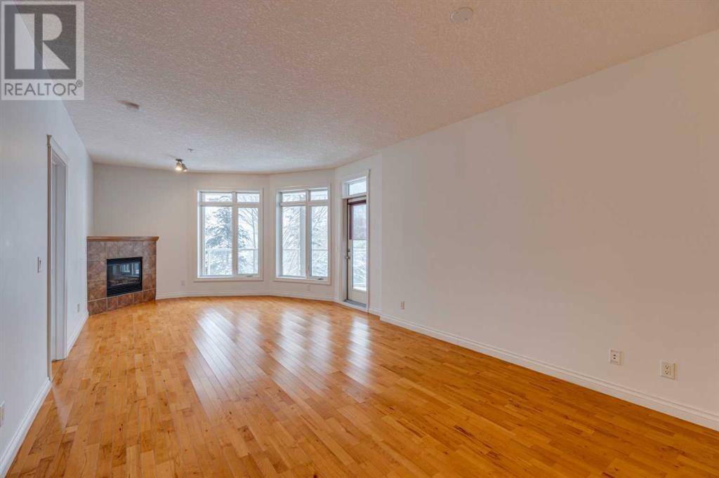 Single Family House for Sale in   Hemlock Crescent SW Spruce Cliff Calgary 
