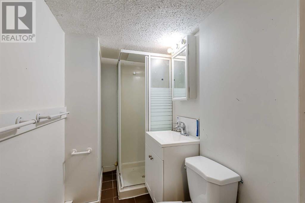 Single Family House Bungalow for Sale in   Avenue NW Montgomery Calgary 