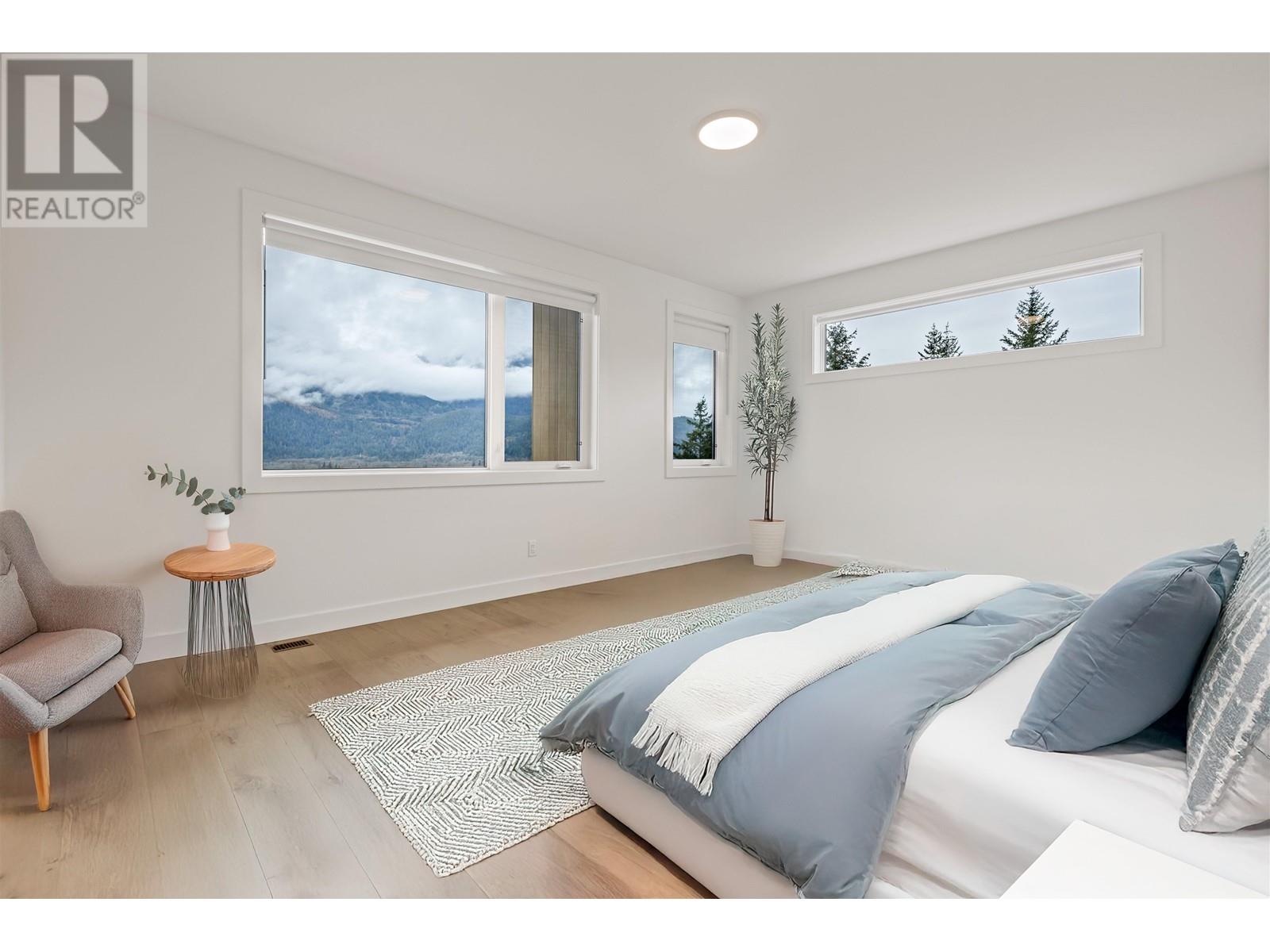 39262 STELLAR DRIVE, Squamish real estate listing R2994318