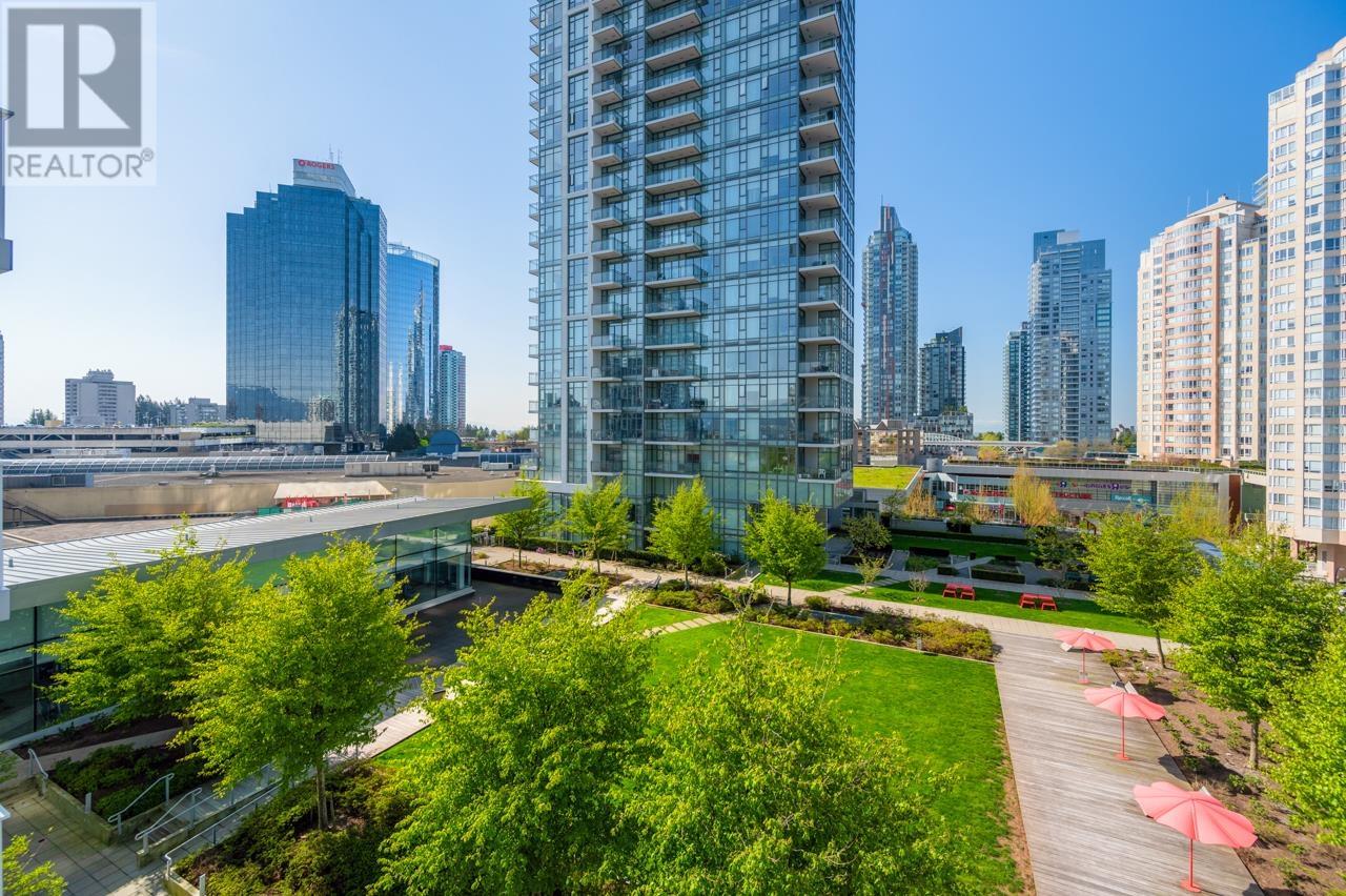 Photo 19 of 805 4670 Assembly Way, Burnaby BC