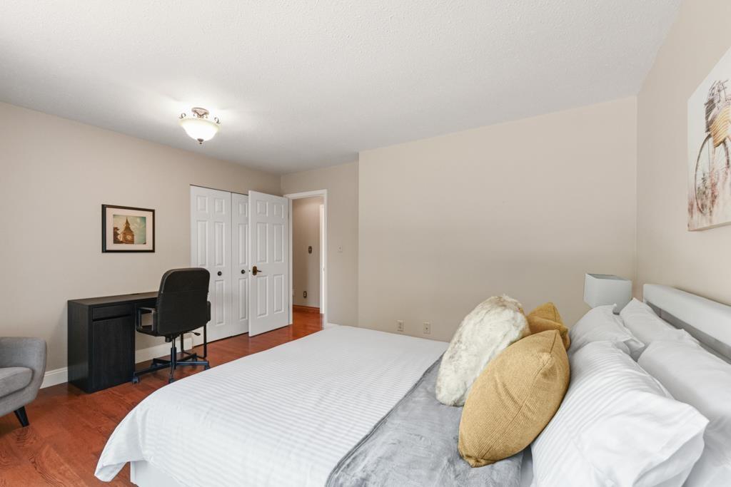 Photo 21 of 21480 18 Avenue, Langley BC