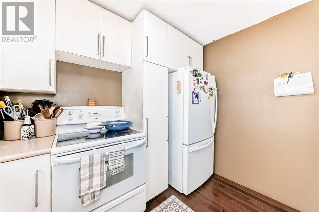 Single Family House for Sale in  Erin Ridge Road SE Erin Woods Calgary 