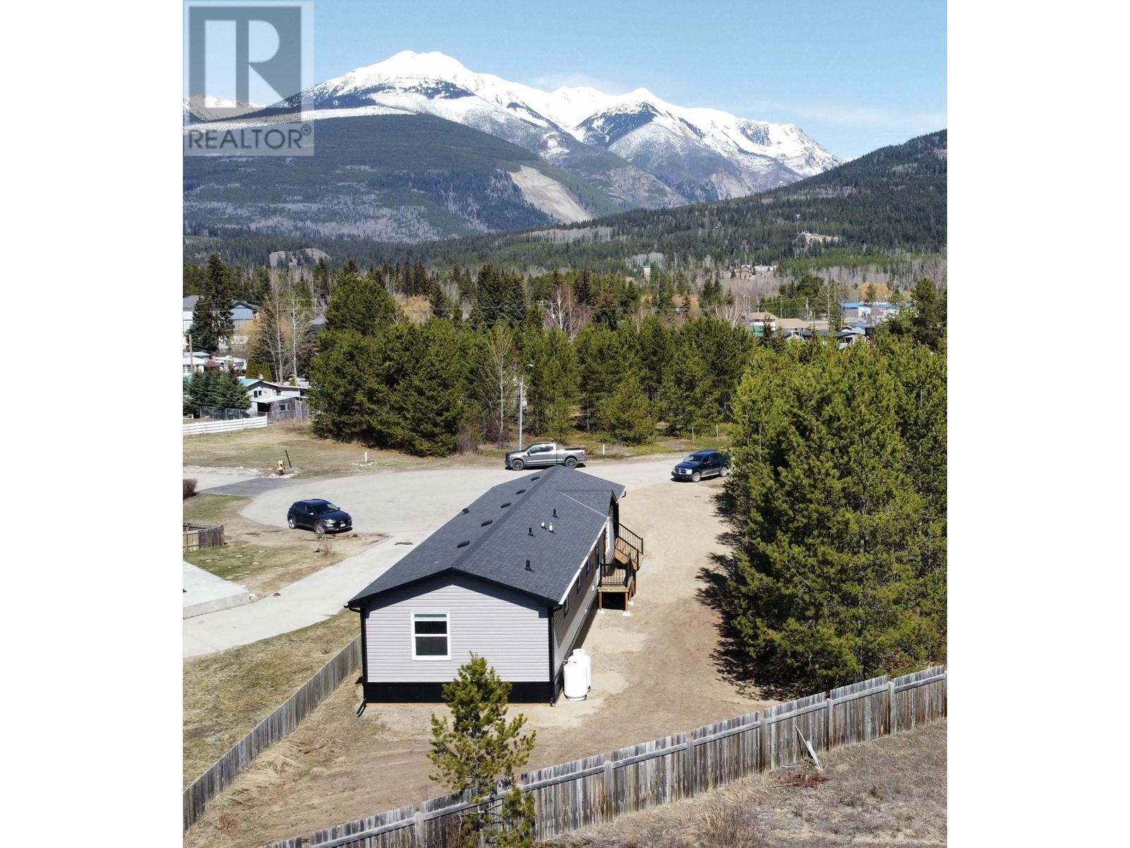 1471 8TH PLACE, Valemount