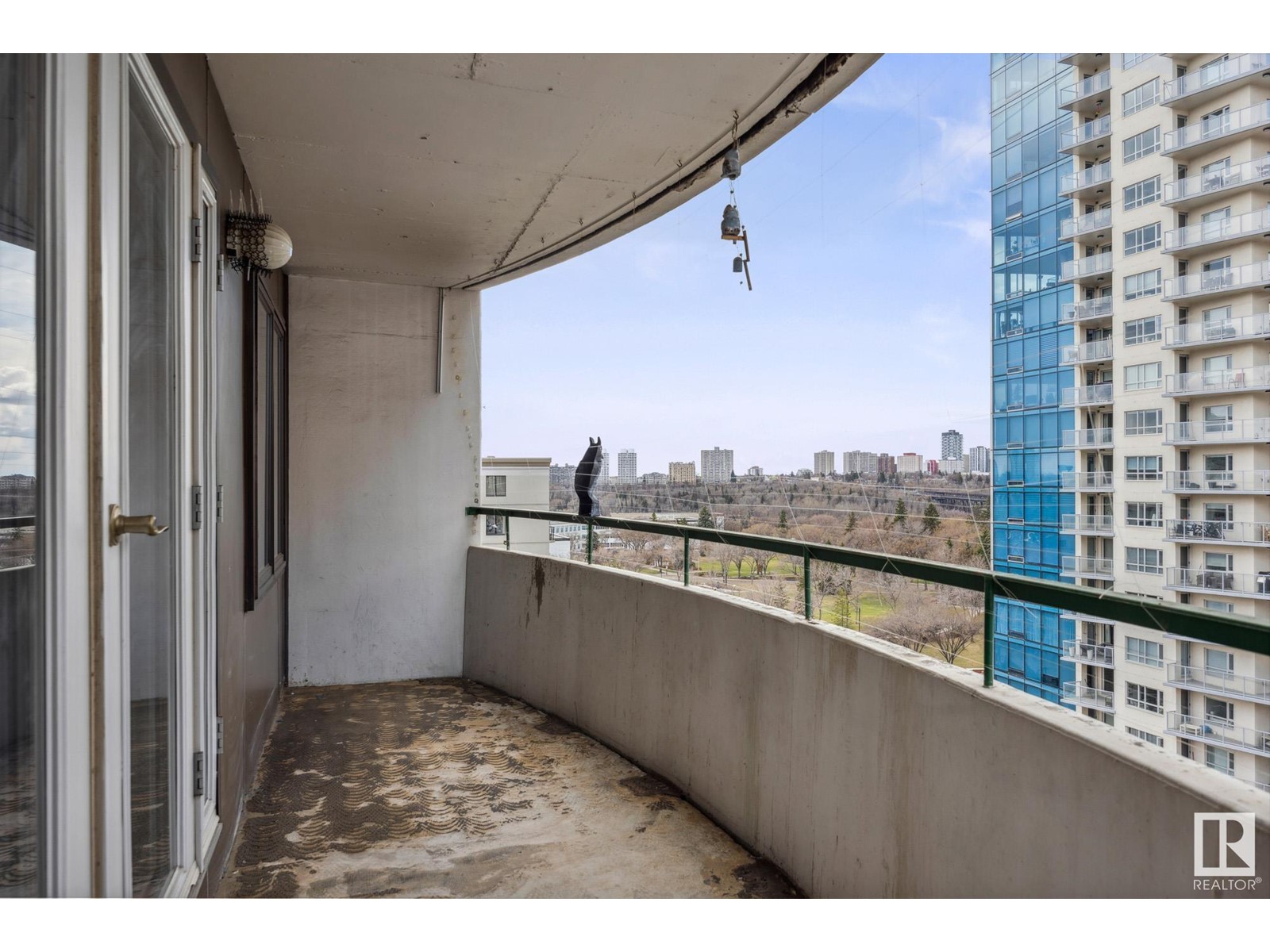 #1001 9725 106 ST NW, Edmonton