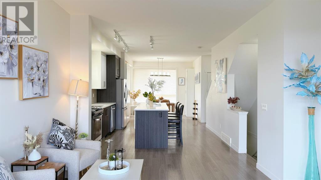 Single Family House for Sale in  Sherwood Lane NW Sherwood Calgary 